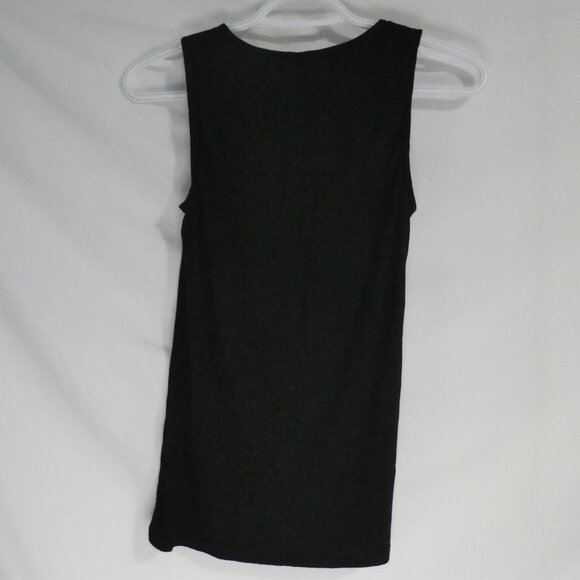 JO & CO | small | Ribbed Sleeveless Top | V-Neck | Lace-Up Front - Picture 2 of 12